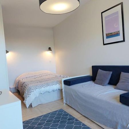 Studio Eleverca 3*- Rez De Jardin Terrasse - Axelle Loc'Appart Mandelieu La Napoule Luaran gambar